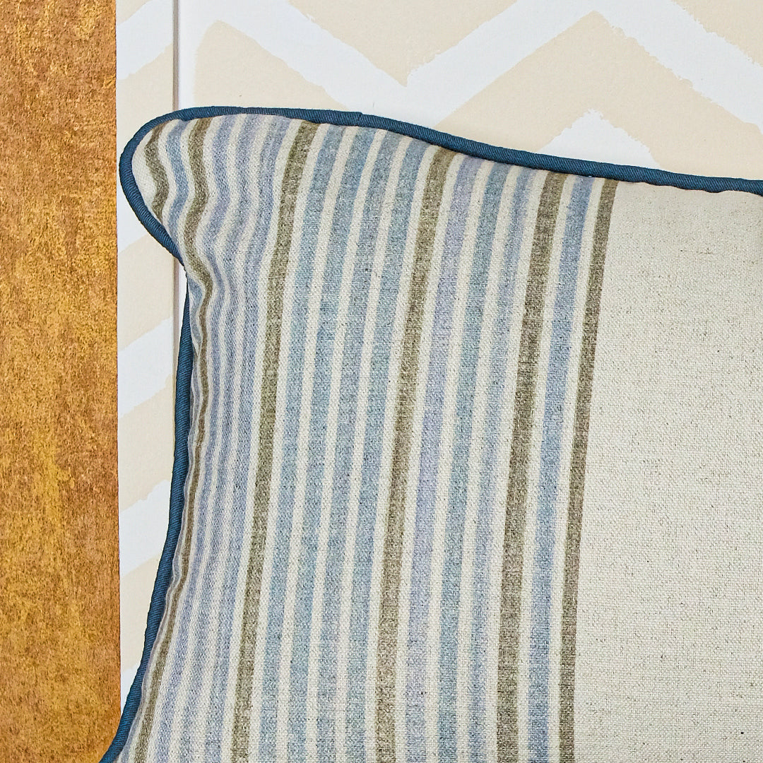 BLUE LEAF RAYA-C281-PILLOW